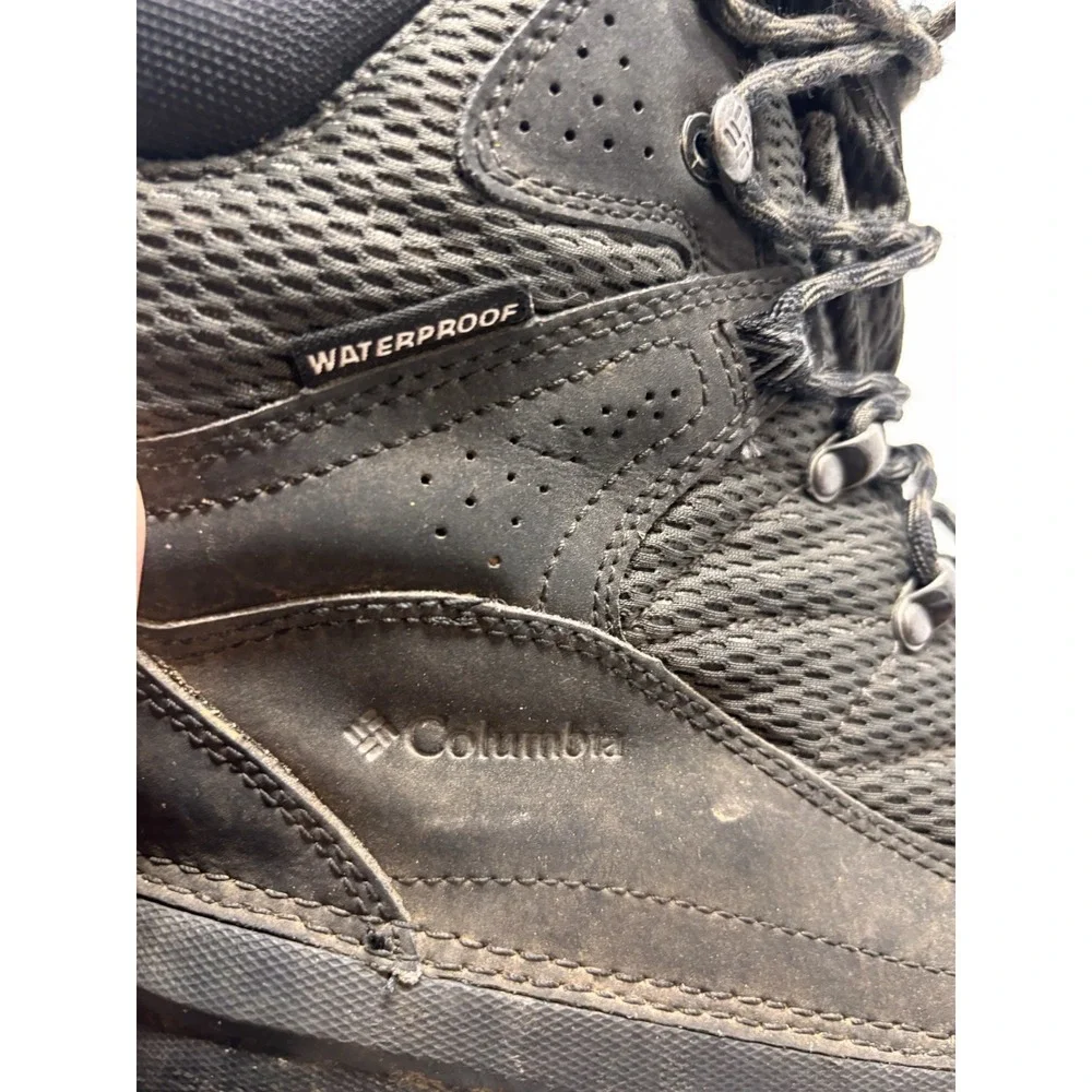 Columbia Snowcross Mid Waterproof 200g Insulated Techlite Boots Men's 9 FLAW